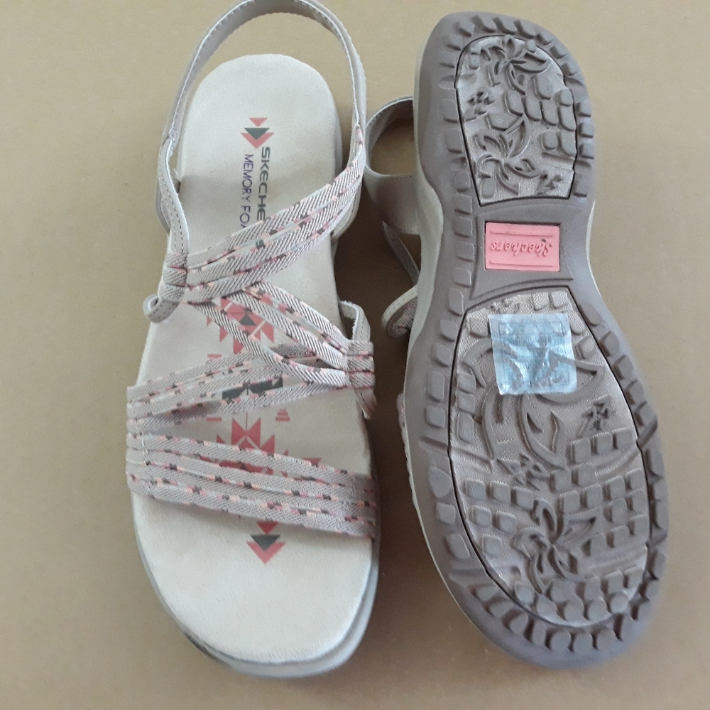 Sandals - Picture 2 of 3